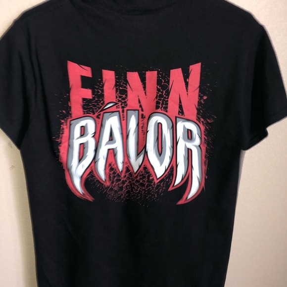 4 wwe small t-shirts + (1 free of charge,kids XXL) - Picture 8 of 8